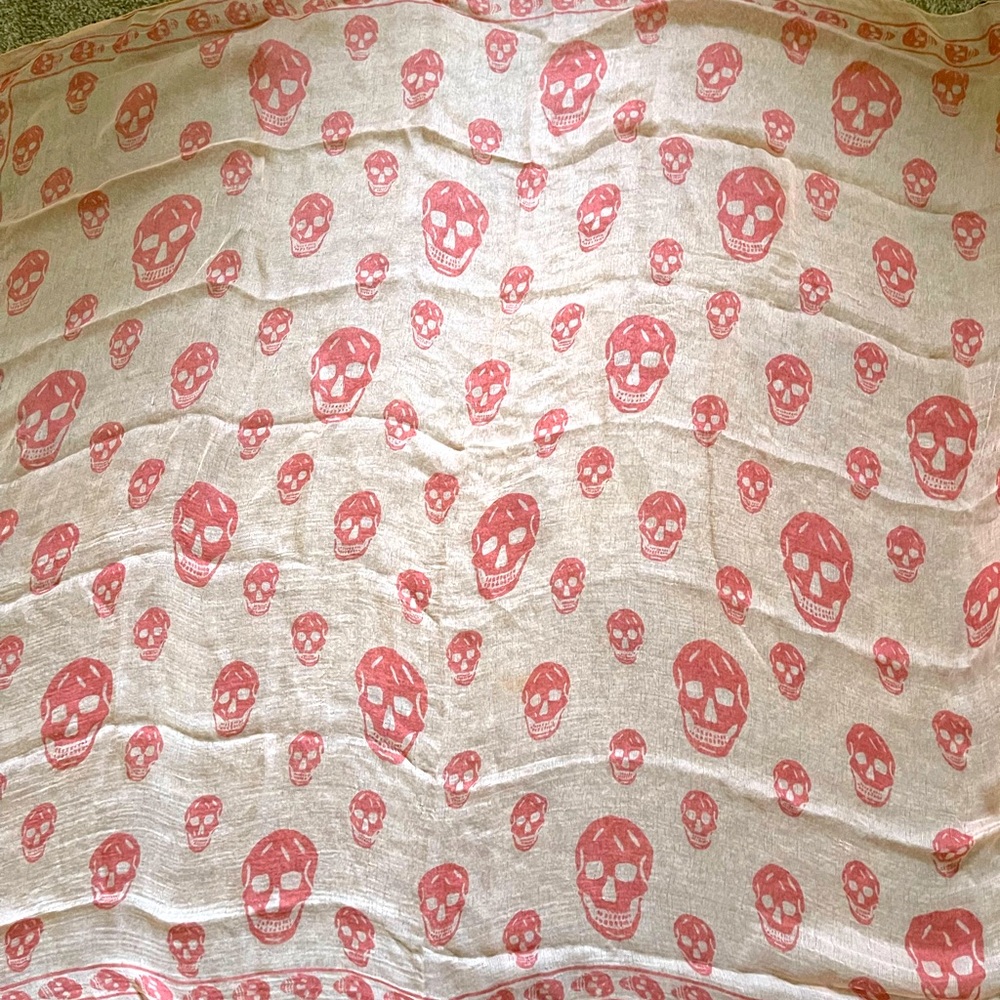 Alexander McQueen! Silk scarf